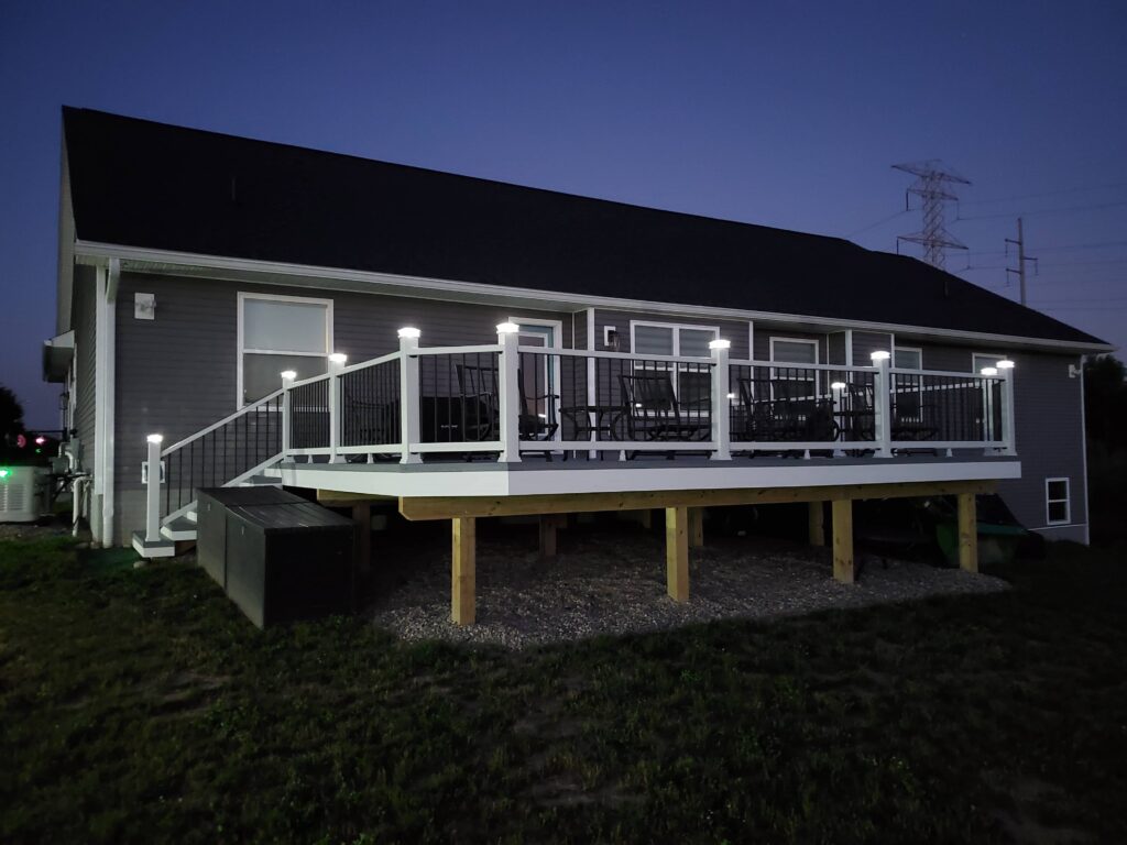 Custom Decks South Lyon