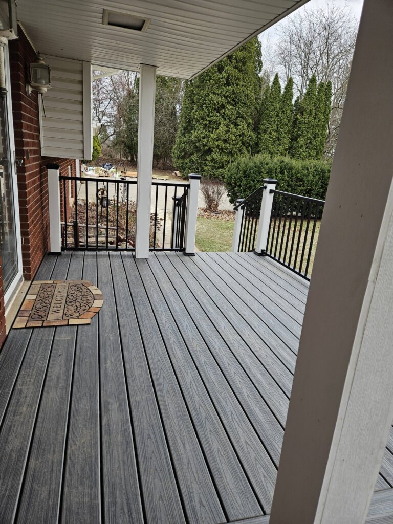 Deck Builders Fenton MI